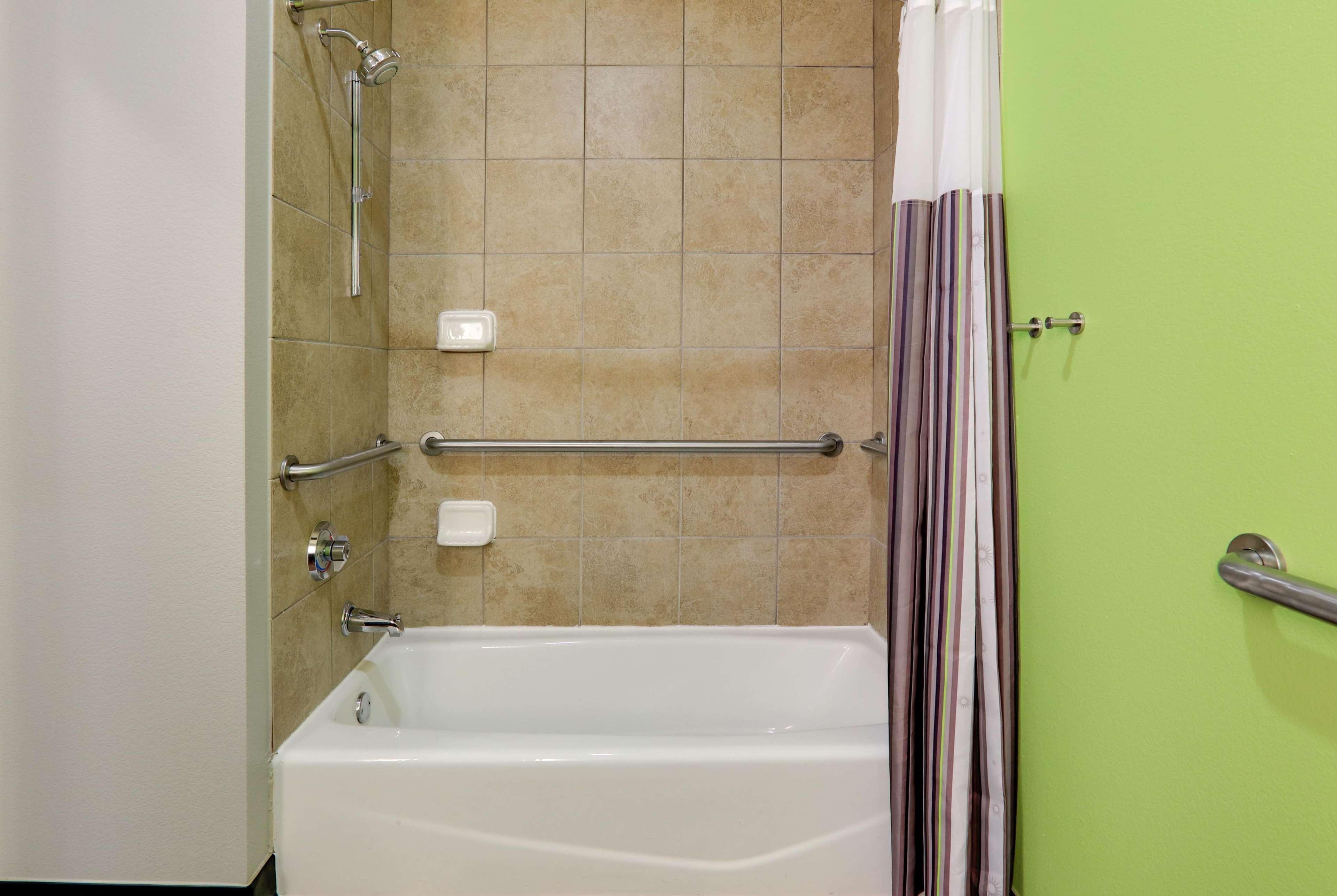 Hotel La Quinta By Wyndham South 3*